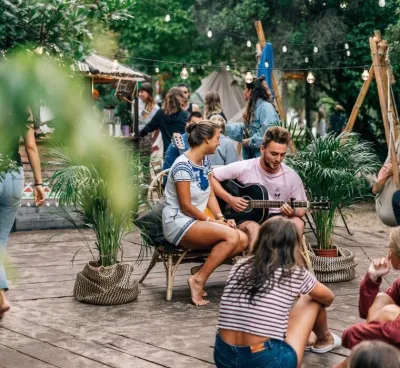 Low budget Surfcamps Frankreich